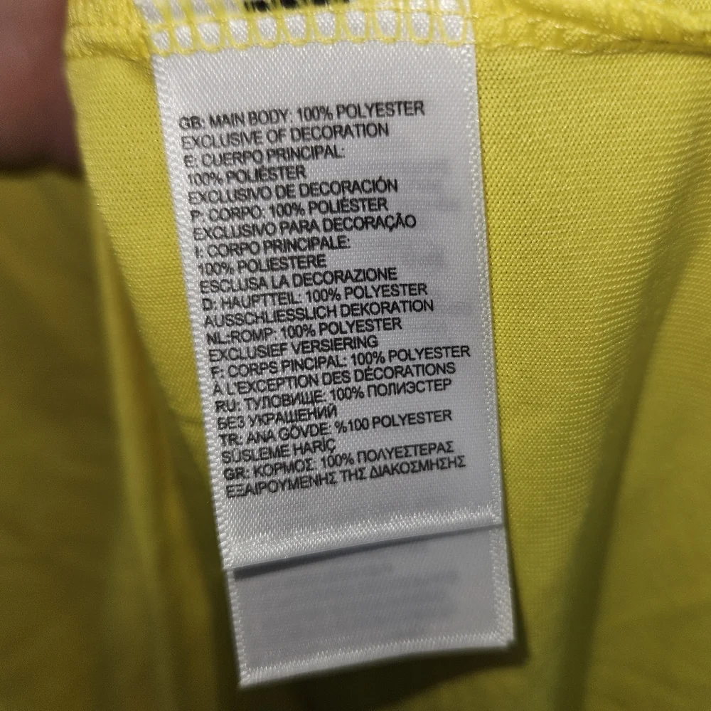 NWT! North Face Womens T-Shirt Short Sleeve Bright Yellow Extra Large XL NEW TNF
